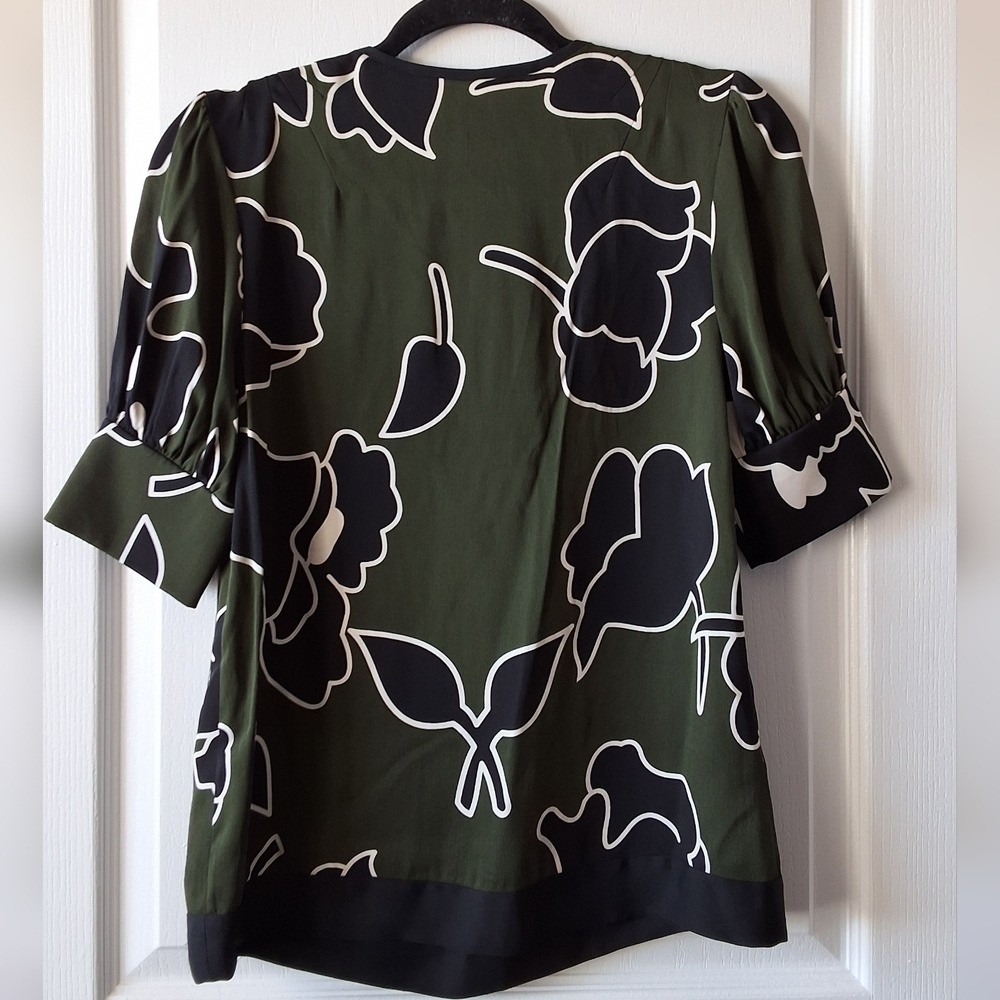 Diane‎ Von Furstenberg 0 Block Outline Floral Print Silk Blouse French Sleeve - Picture 2 of 5